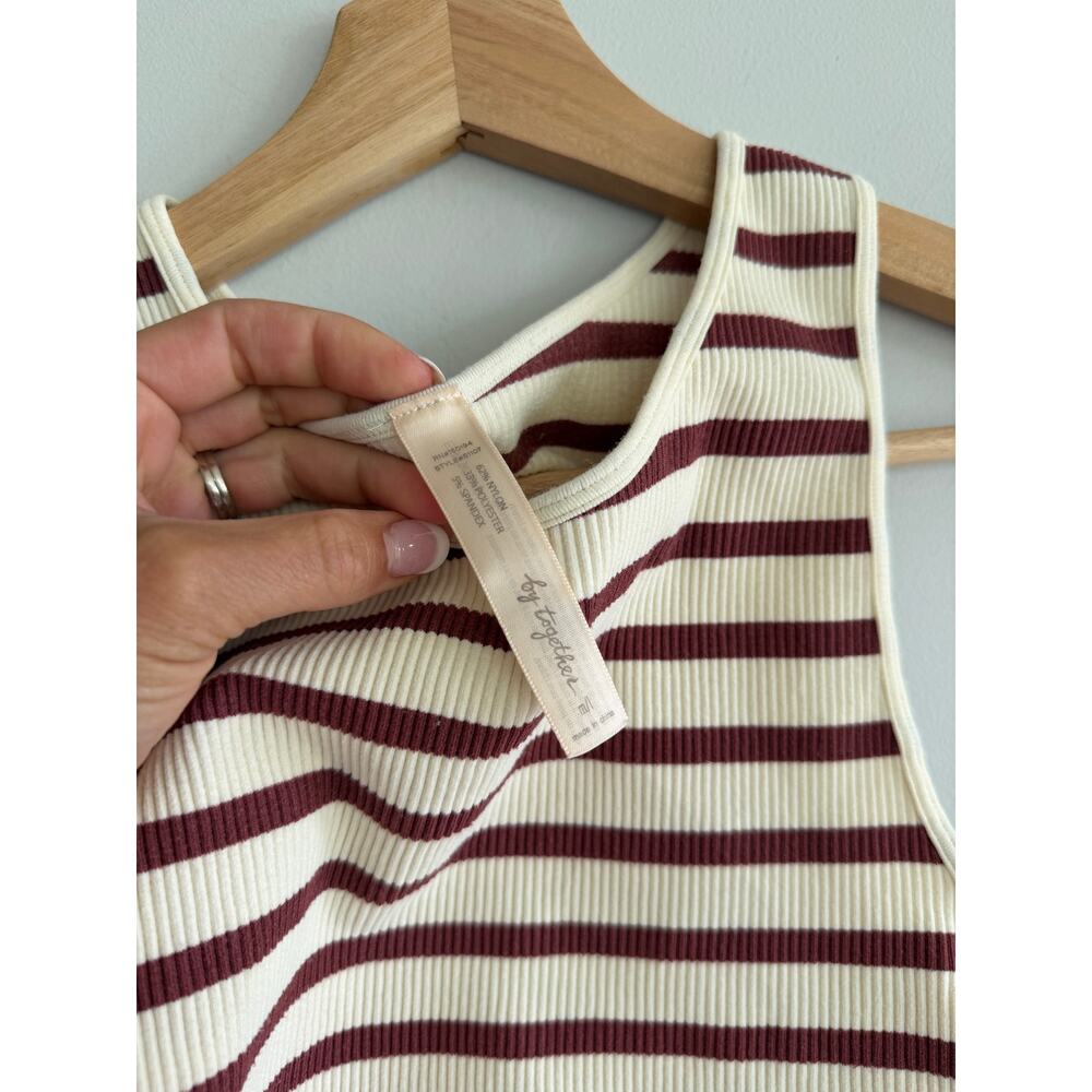 By Together Striped Pattern Ribbed Knit Cropped Tank Top Cream Rust M - Picture 5 of 5